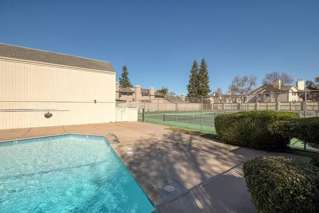 $339,900 | 1118 Cedar Creek Drive, Unit 81, Modesto, CA 95355