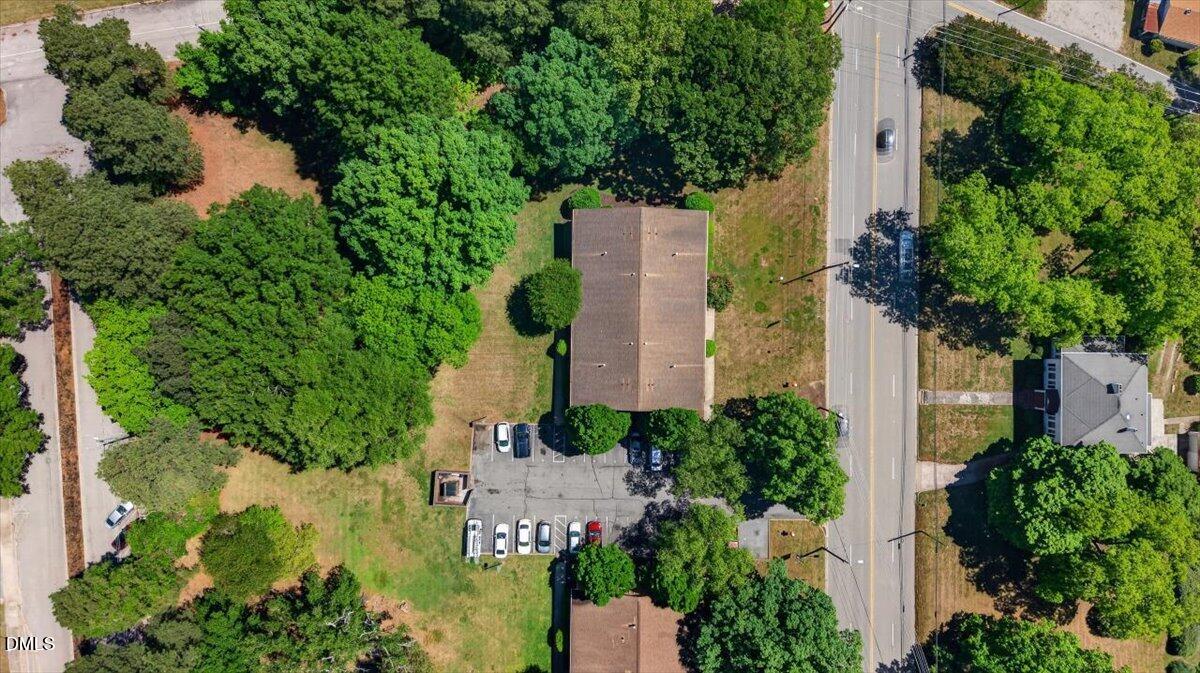 1630 Oxford Road, Unit B Henderson, NC 27536 - Photo 30 of 30 an aerial view of a house with trees all around