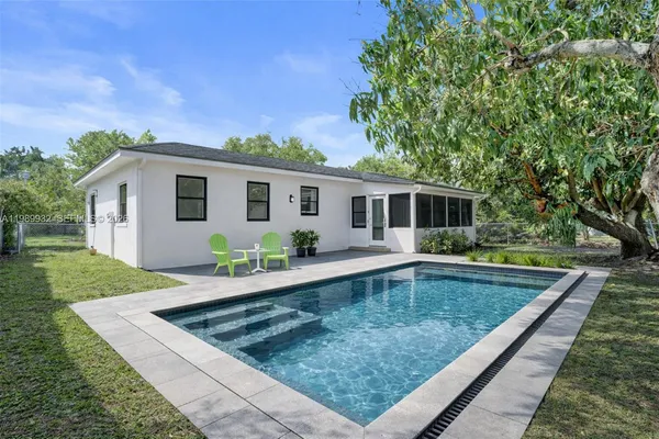 $935,000 | 221 Northeast 48th Terrace, Miami, FL 33137