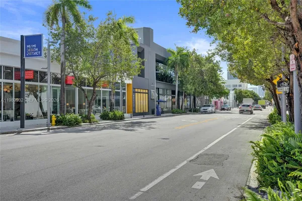 $935,000 | 221 Northeast 48th Terrace, Miami, FL 33137
