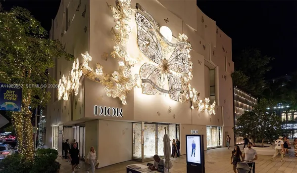 $935,000 | 221 Northeast 48th Terrace, Miami, FL 33137