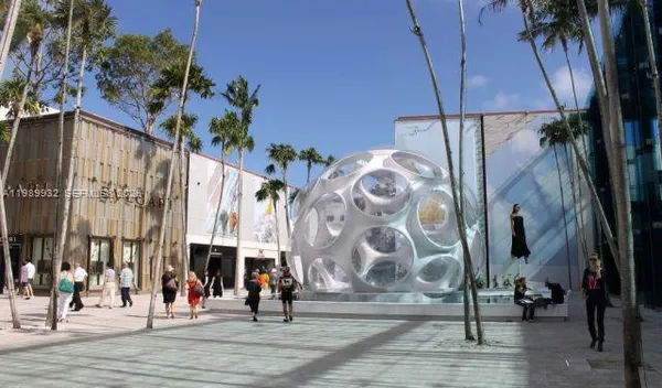 $935,000 | 221 Northeast 48th Terrace, Miami, FL 33137