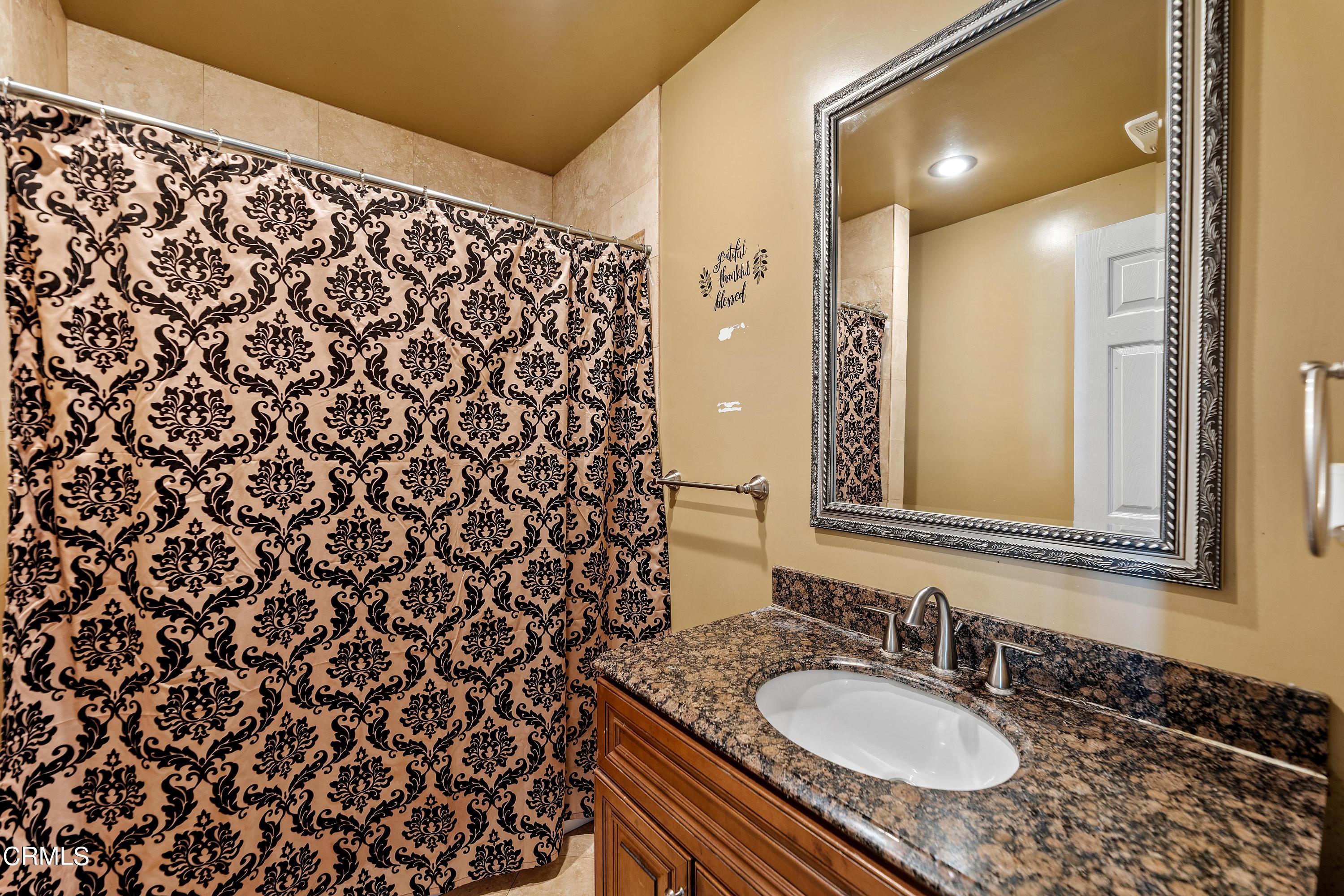 1421 Rialto Street Oxnard, CA 93035 - Photo 12 of 23 1421 RIALTO MLS (11 of 22)