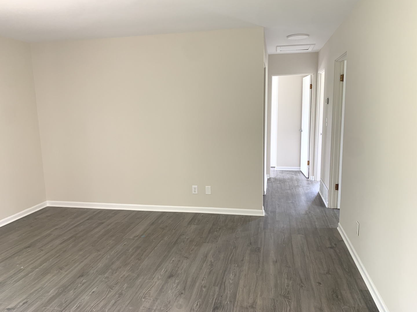 119 Ridge Lane Geneva, IL 60134 - Photo 5 of 27