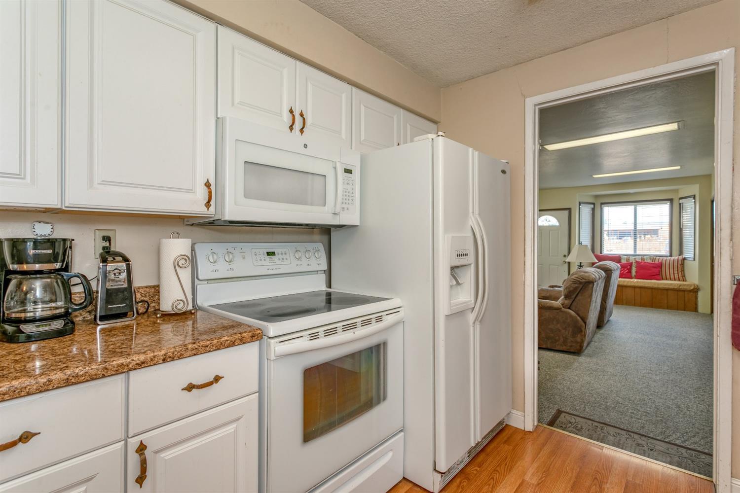 10731 Hannon Road Eagle Point, OR 97524 - Photo 12 of 22 Additional Photo