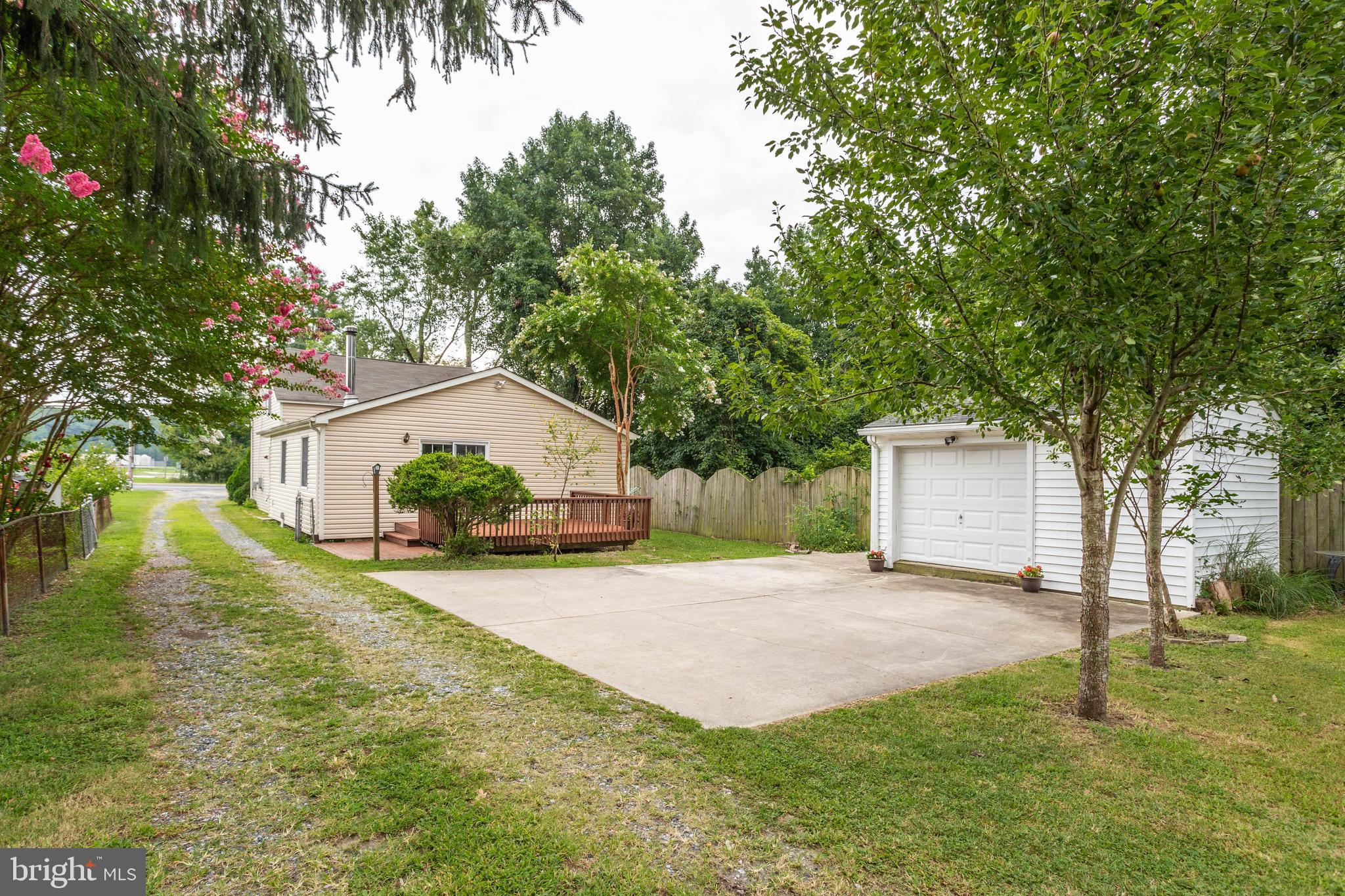 416 Brock Bridge Road Laurel, MD 20724 - Photo 32 of 34 Gallery Image 32