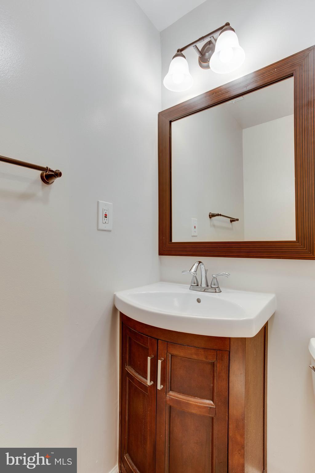 416 Brock Bridge Road Laurel, MD 20724 - Photo 8 of 34 Gallery Image 8