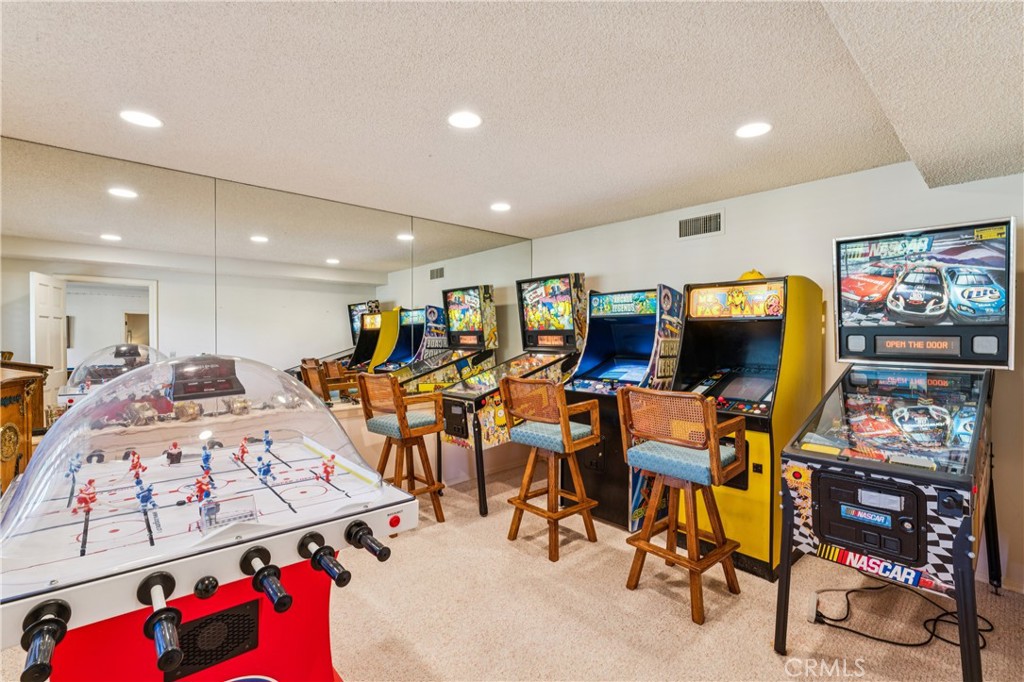 524 Golf Course Road Lake Arrowhead, CA 92352 - Photo 47 of 71