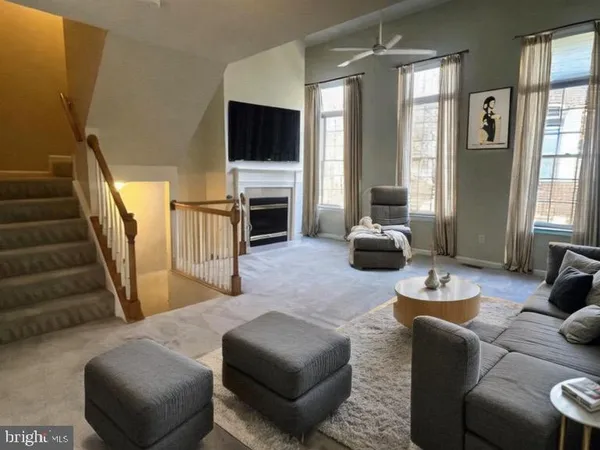 $3,750 | 2450 Garnett Drive, Alexandria, VA 22311