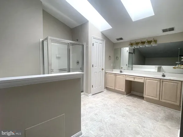 $3,750 | 2450 Garnett Drive, Alexandria, VA 22311