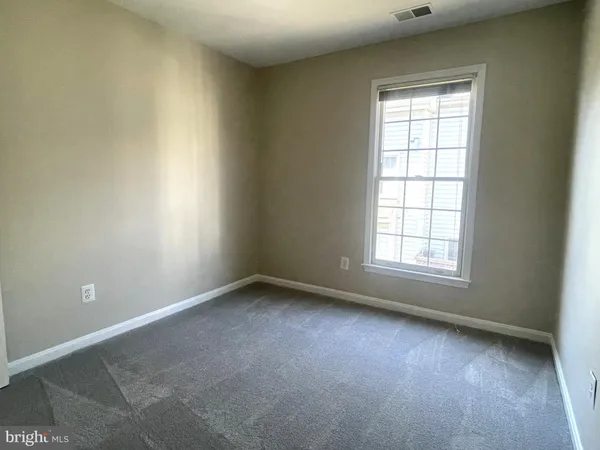 $3,750 | 2450 Garnett Drive, Alexandria, VA 22311