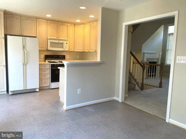 $3,750 | 2450 Garnett Drive, Alexandria, VA 22311