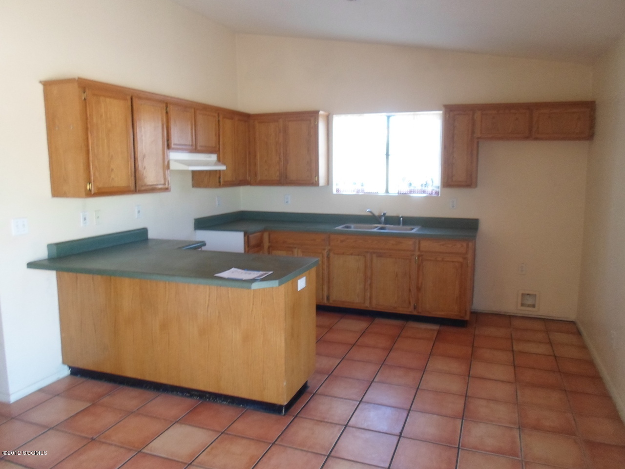 892 Calle Alabastro Rio Rico, AZ 85648 - Photo 2 of 7