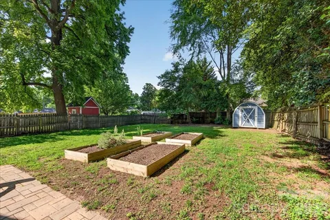 $515,000 | 1204 Meadow Lane, Charlotte, NC 28205
