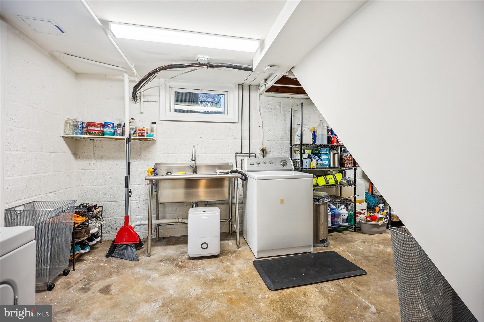 610 Forest Glen Road Silver Spring, MD 20901 - Photo 27 of 42 Lower Level Laundry