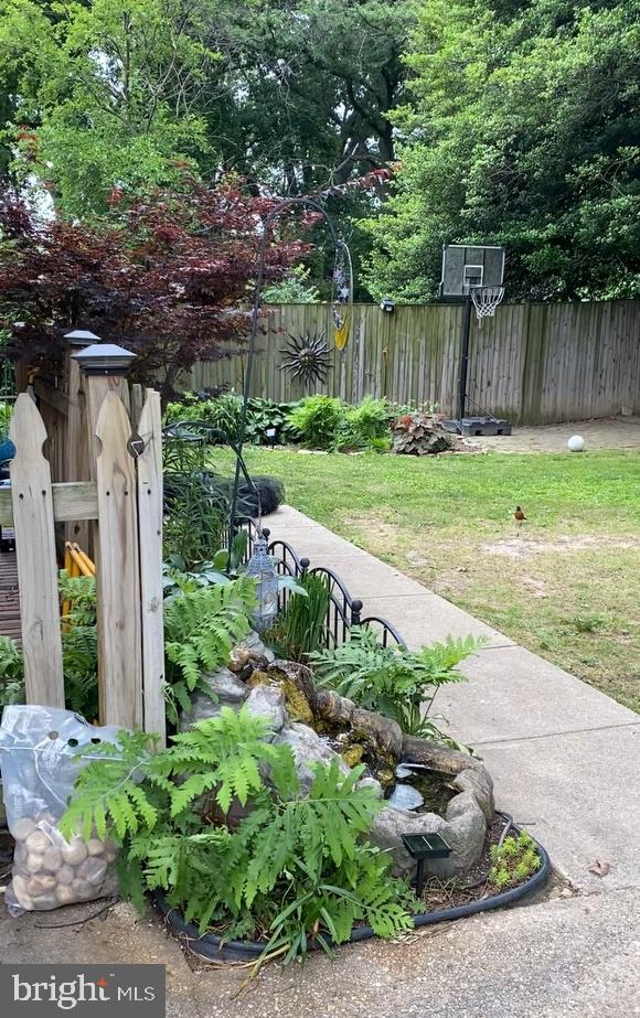 610 Forest Glen Road Silver Spring, MD 20901 - Photo 34 of 42 Backyard