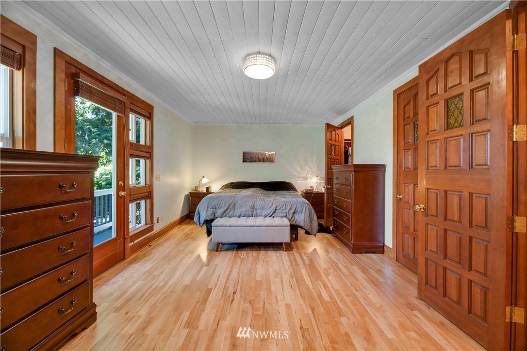 5807 148th Street Southwest Edmonds, WA 98026 - Photo 12 of 14 Gallery Image 12