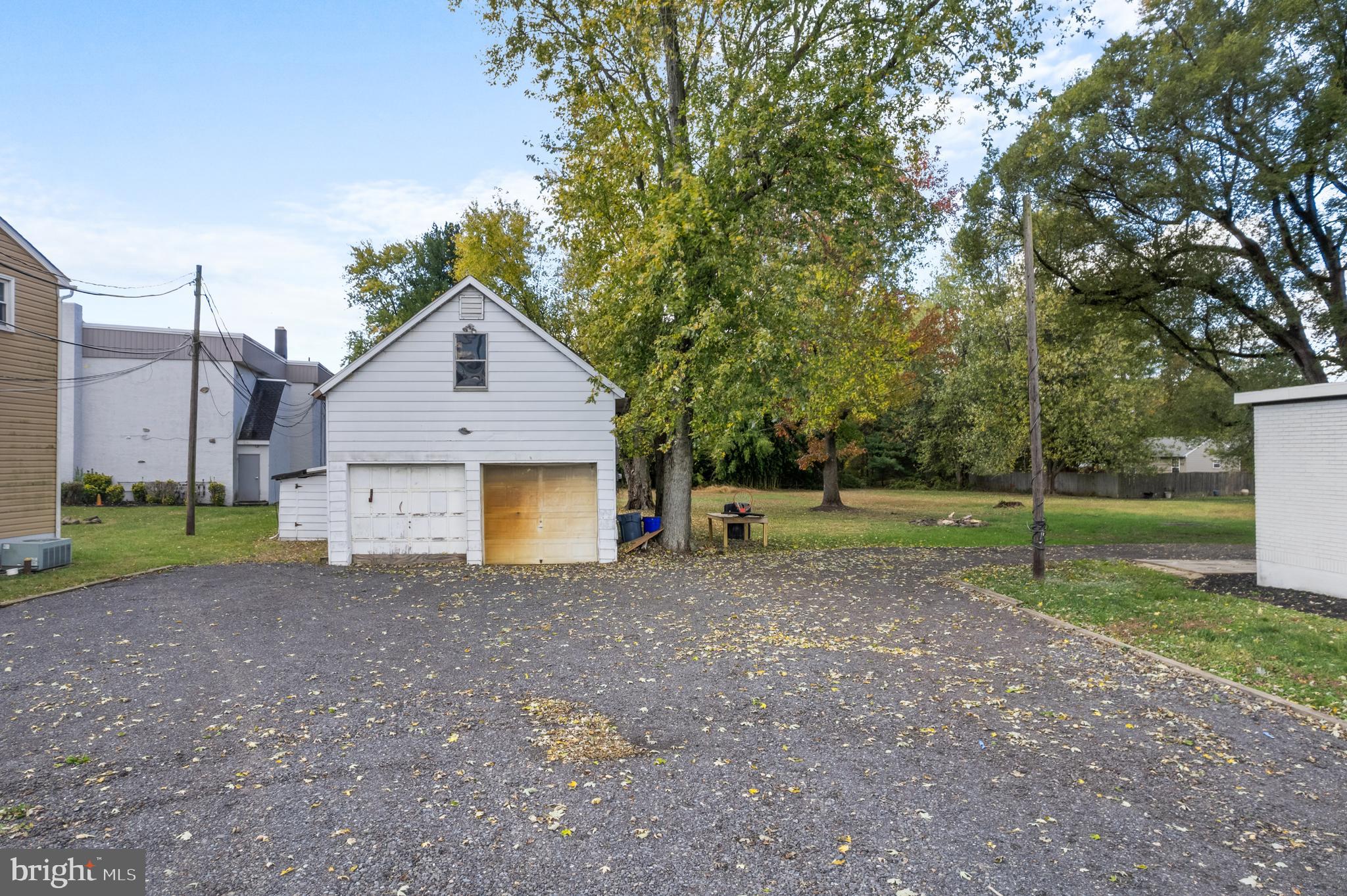 924 Bethlehem Pike Colmar, PA 18915 - Photo 42 of 47 a front view of a house with a yard