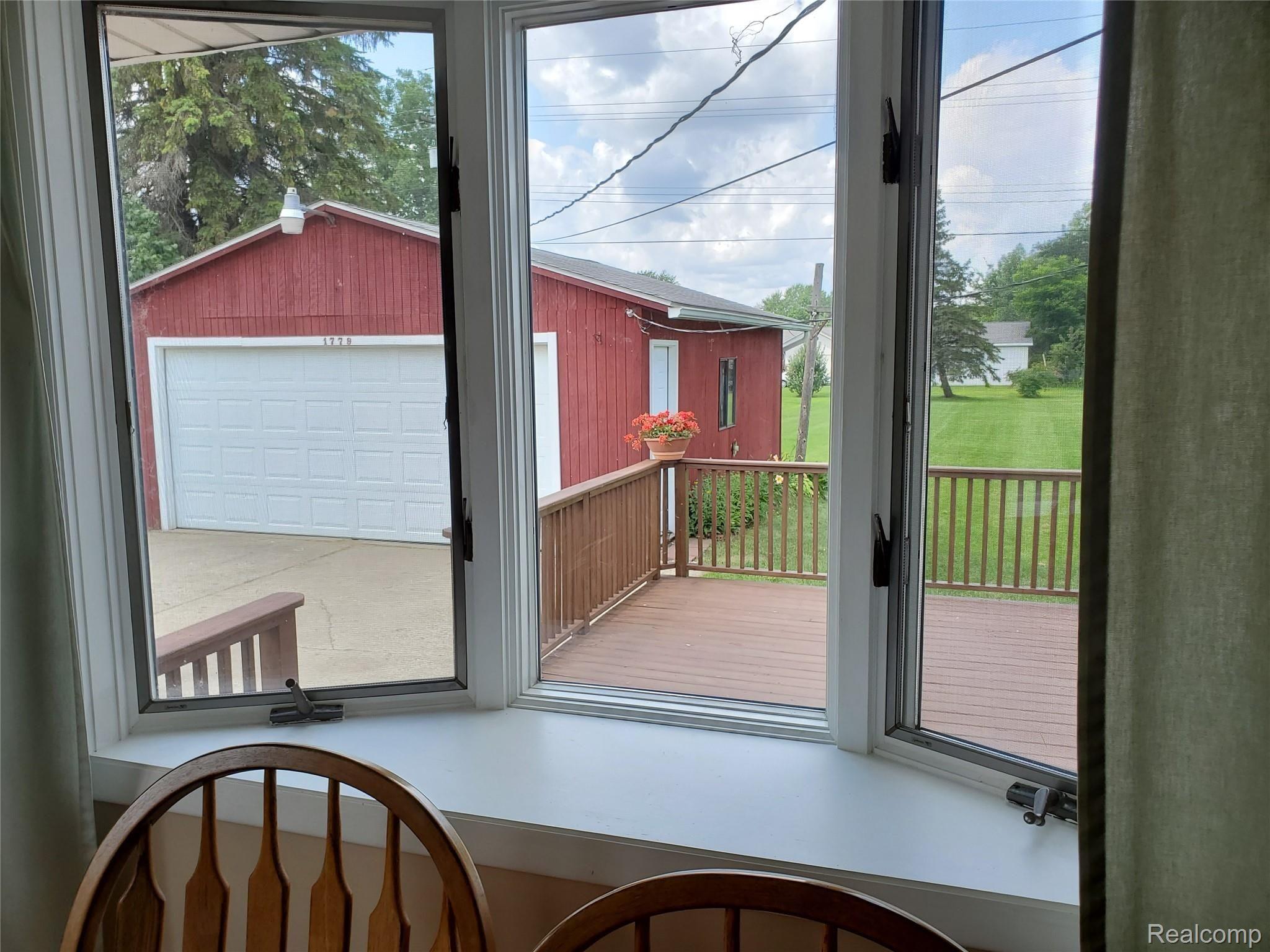 1779 North Lapeer Road Lapeer, MI 48446 - Photo 14 of 40 Galaxy 110.jpg