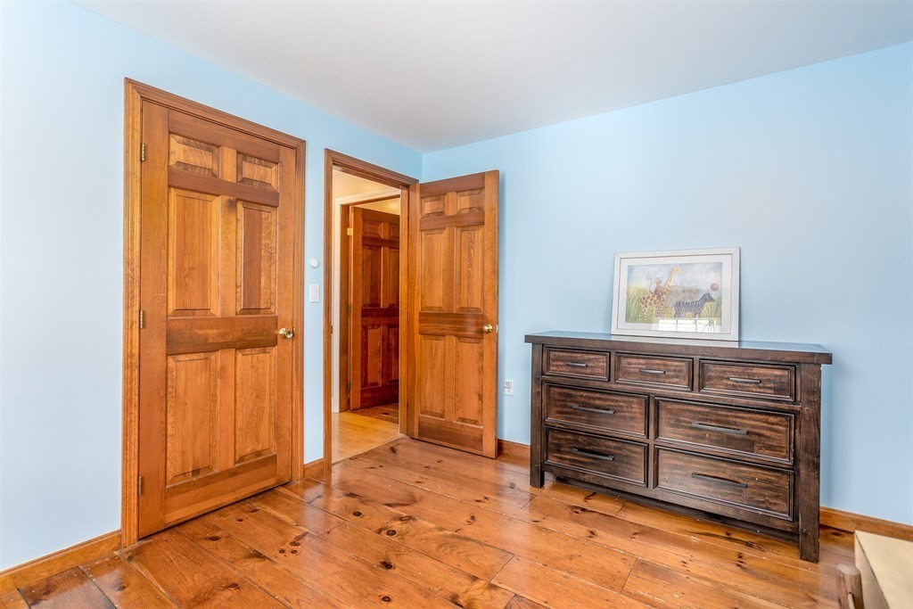 371 Sterling Road Holden, MA 01522 - Photo 20 of 41