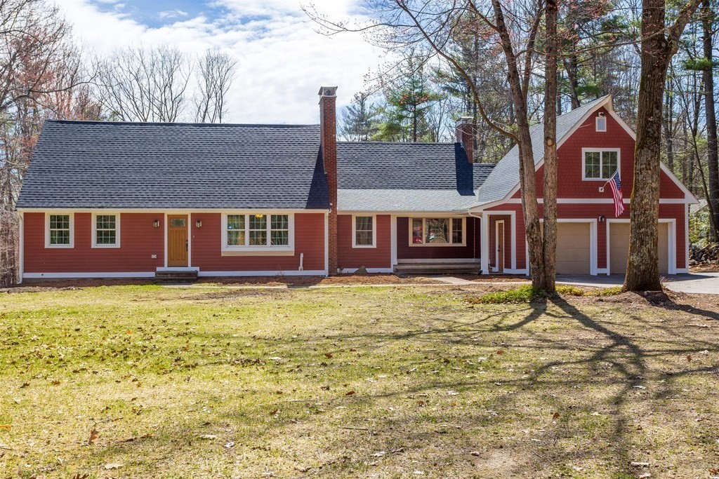 371 Sterling Road Holden, MA 01522 - Photo 2 of 41