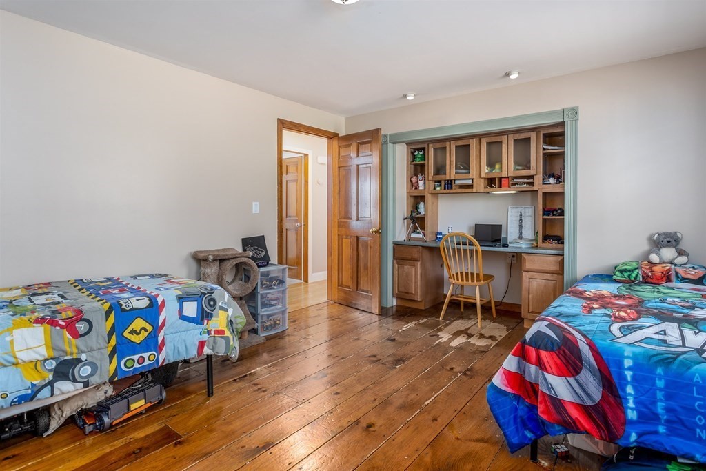 371 Sterling Road Holden, MA 01522 - Photo 22 of 41