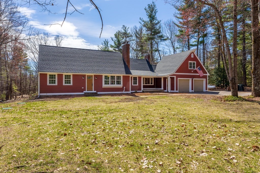 371 Sterling Road Holden, MA 01522 - Photo 3 of 41