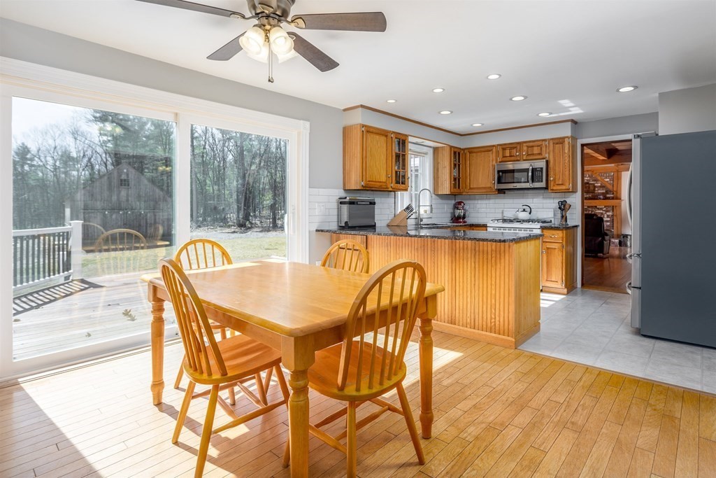 371 Sterling Road Holden, MA 01522 - Photo 10 of 41