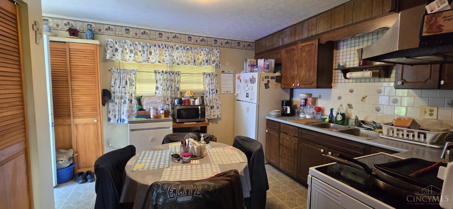 7392 Fairground Road Blanchester, OH 45107 - Photo 10 of 12