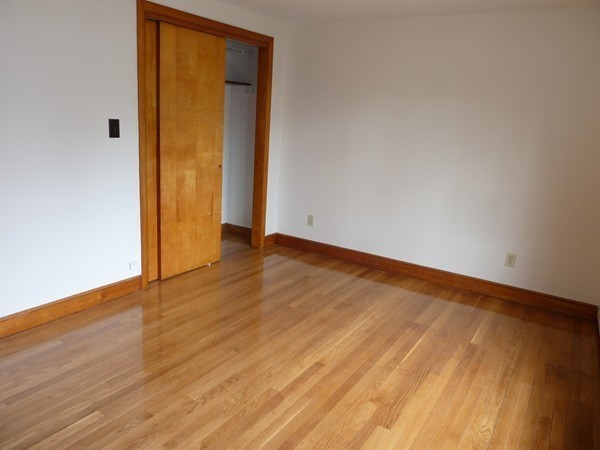 8 Gallo Road Lynn, MA 01904 - Photo 18 of 28 Gallery Image 18