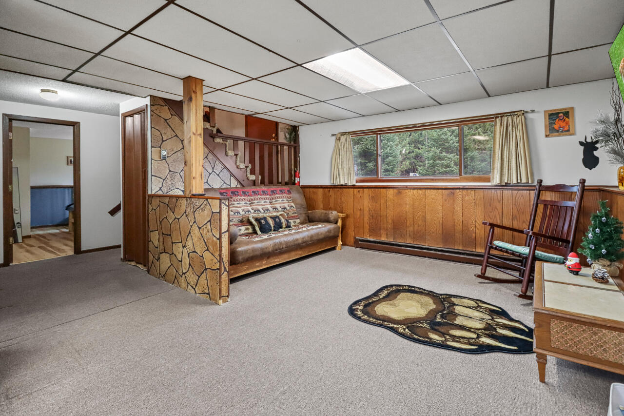 541 Bloom Road Lincoln, WI 54521 - Photo 12 of 25 LL Family Room