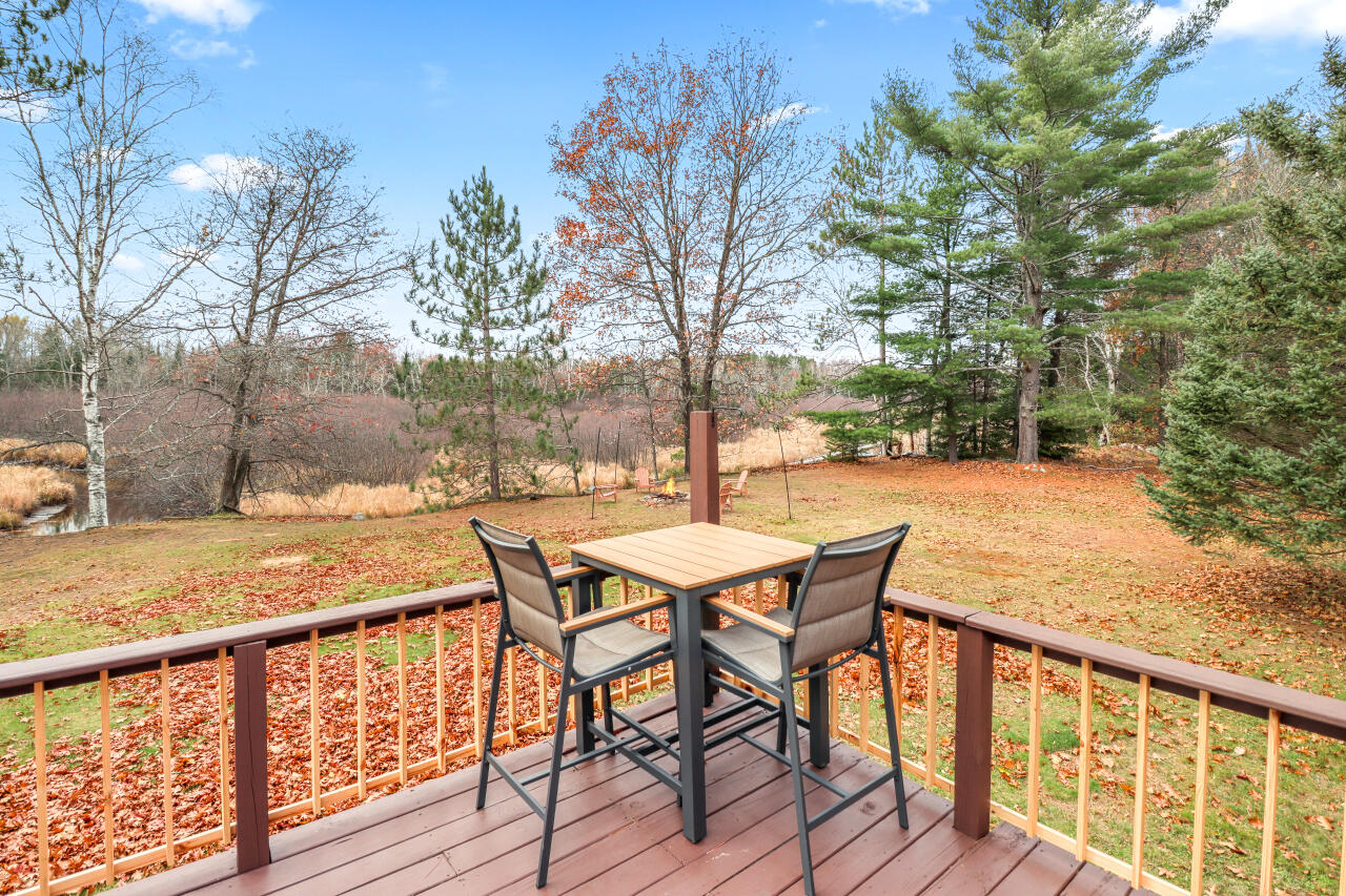541 Bloom Road Lincoln, WI 54521 - Photo 16 of 25 Deck & Backyard