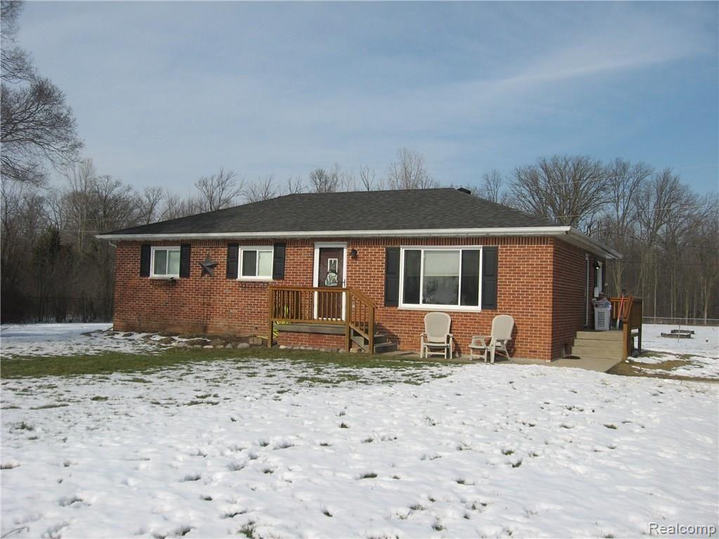 8251 Merritt Road Ypsilanti, MI 48197 - Photo 2 of 16 IMG_2602.JPG