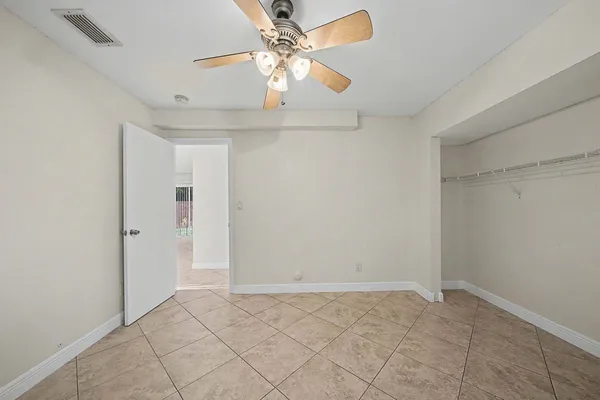 $3,250 | 5789 Woodland Point Drive, Tamarac, FL 33319