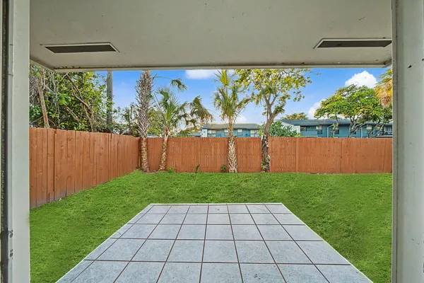 $3,250 | 5789 Woodland Point Drive, Tamarac, FL 33319