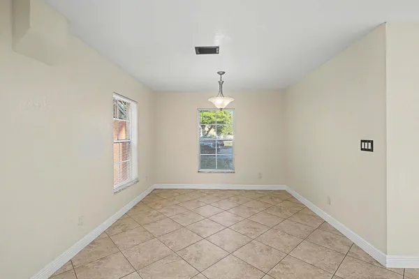 $3,250 | 5789 Woodland Point Drive, Tamarac, FL 33319