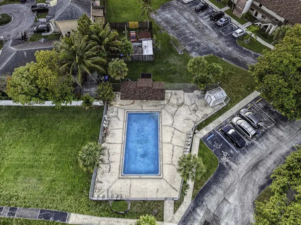 $3,250 | 5789 Woodland Point Drive, Tamarac, FL 33319