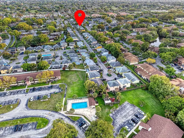 $3,250 | 5789 Woodland Point Drive, Tamarac, FL 33319