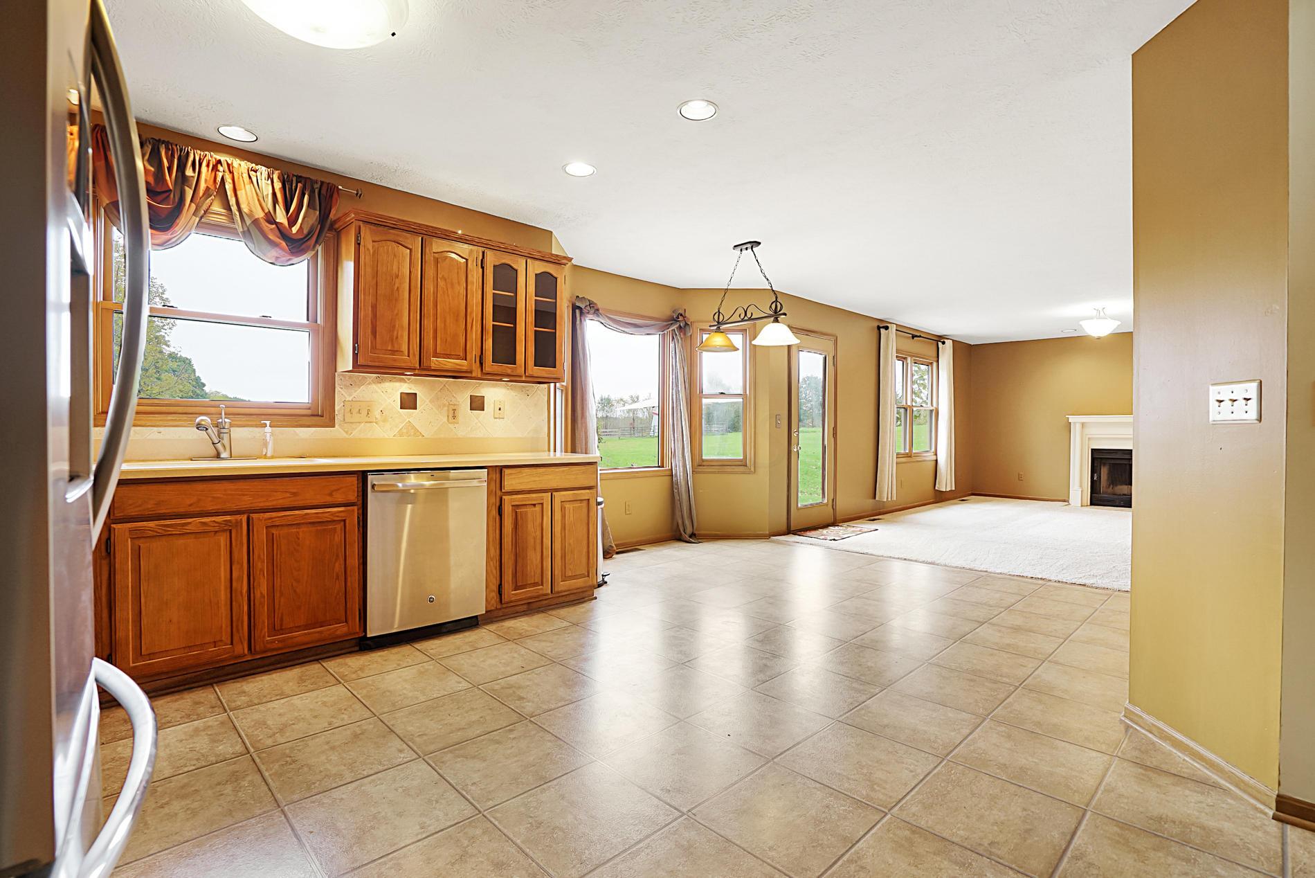 1180 Debolt Road Utica, OH 43080 - Photo 11 of 42 Gallery Image 11