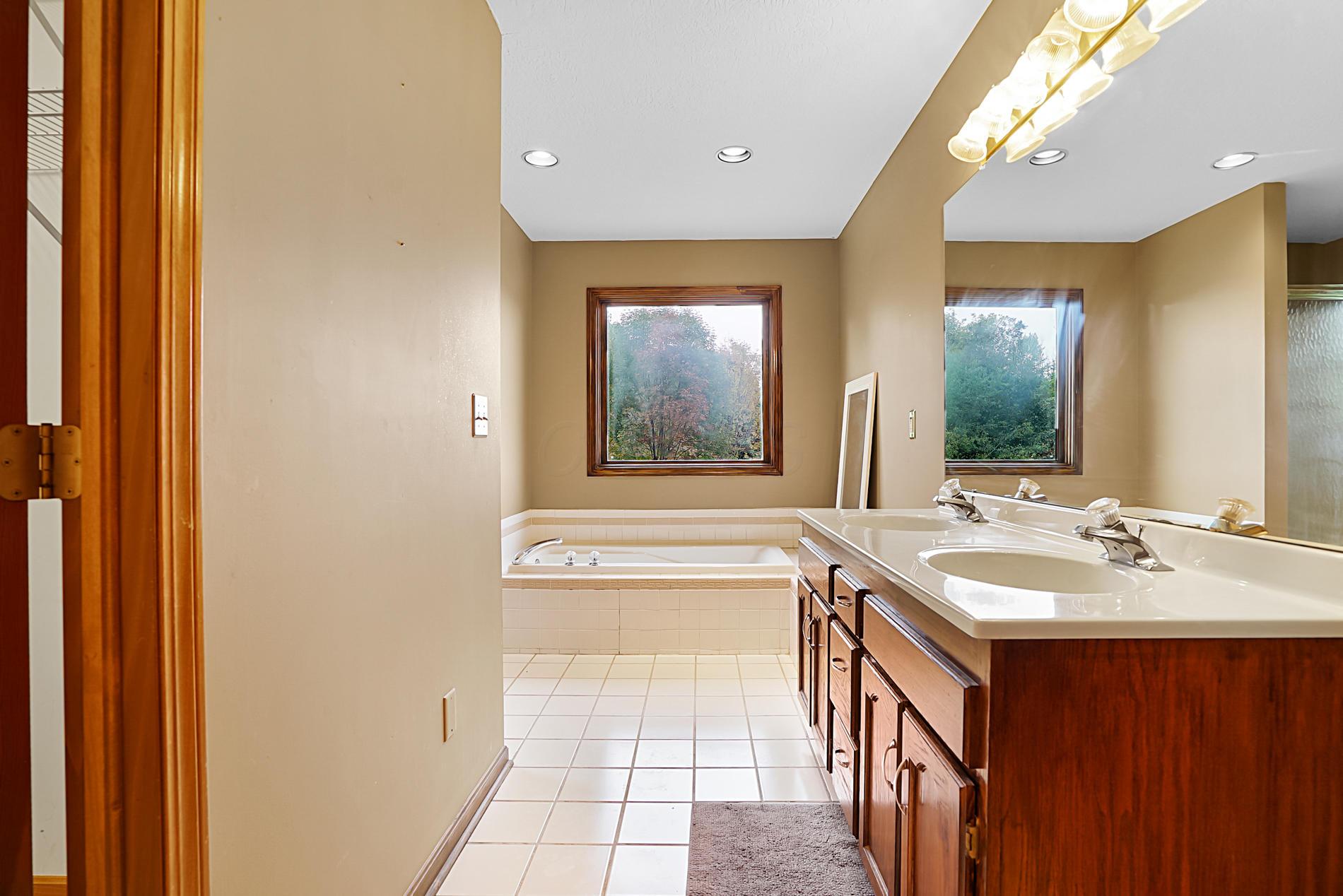1180 Debolt Road Utica, OH 43080 - Photo 28 of 42 Gallery Image 28