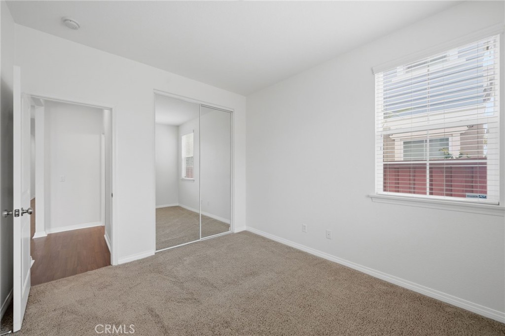 32648 Ritter Court Temecula, CA 92592 - Photo 11 of 37 Downstairs bedroom