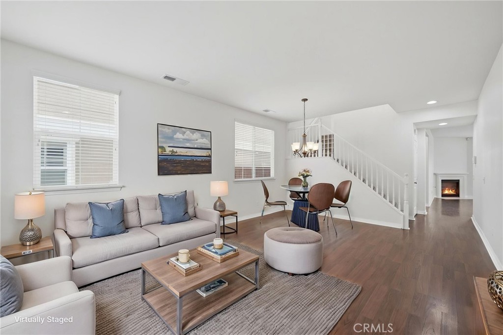 32648 Ritter Court Temecula, CA 92592 - Photo 3 of 37 Virtually staged