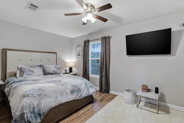 $4,000 | 1241 North Bronough Street, Tallahassee, FL 32303