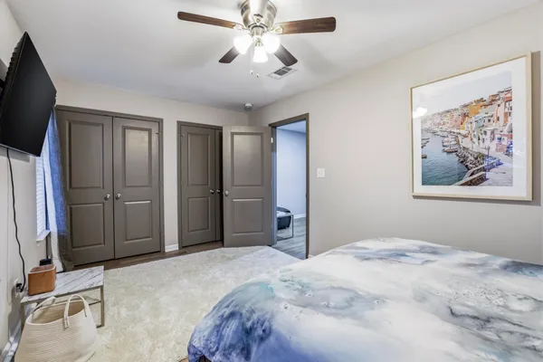 $4,000 | 1241 North Bronough Street, Tallahassee, FL 32303