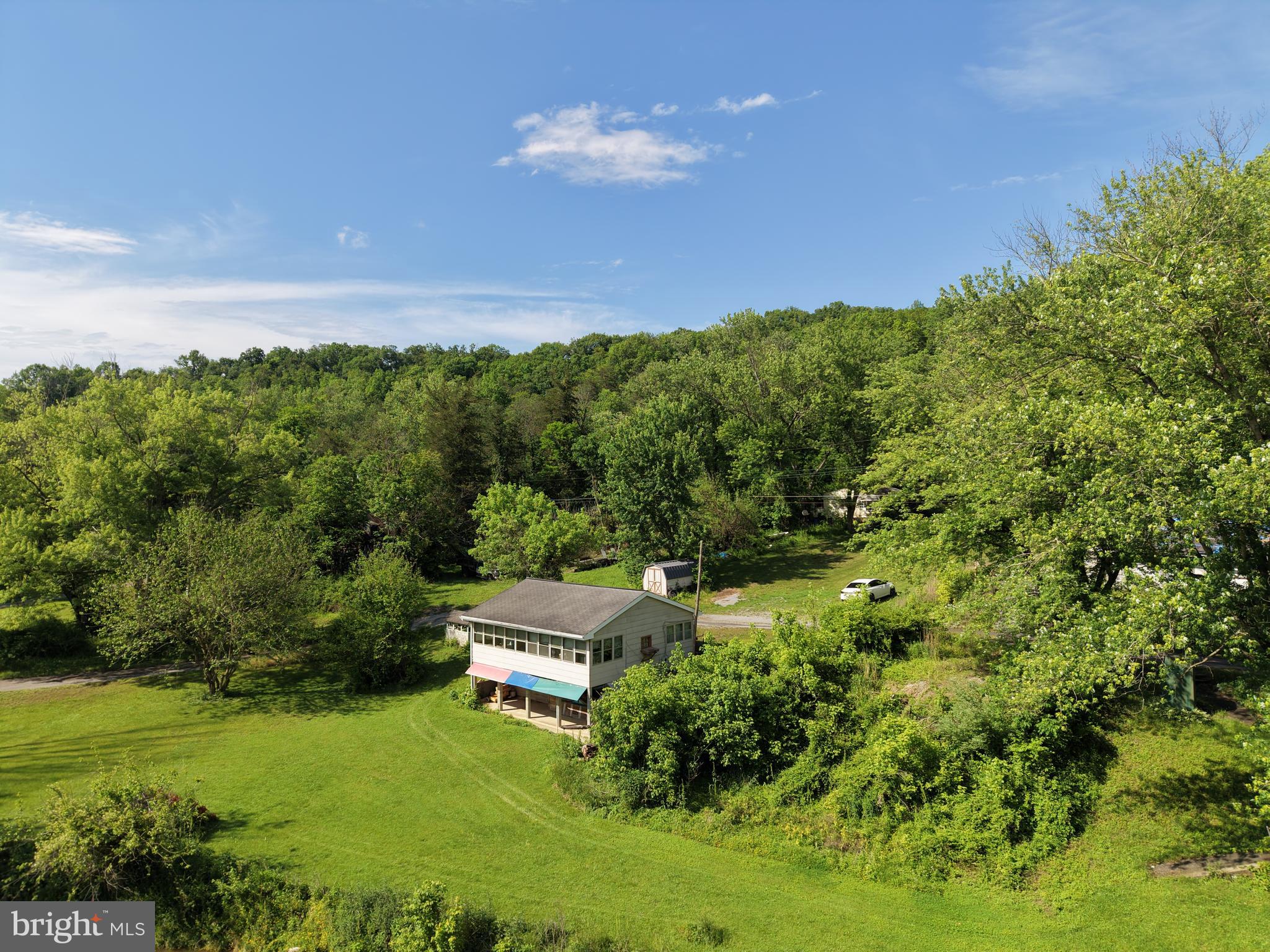 13726 Hopps Landing Road Hagerstown, MD 21740 - Photo 6 of 71