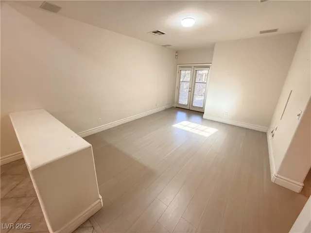 $2,200 | 2162 HAYPENNY Court, Las Vegas, NV 89123