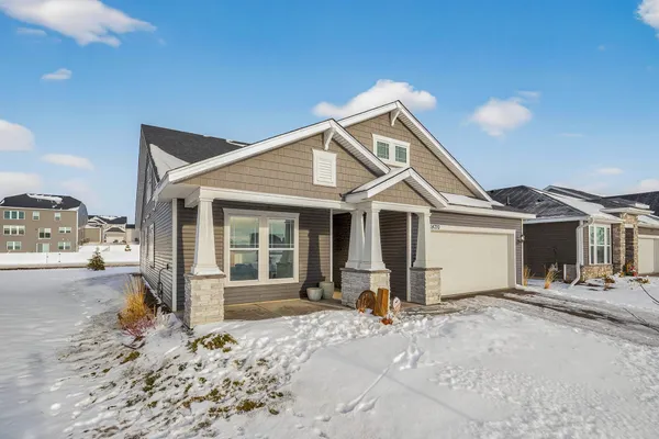 $569,900 | 14710 105th Circle North, Maple Grove, MN 55369