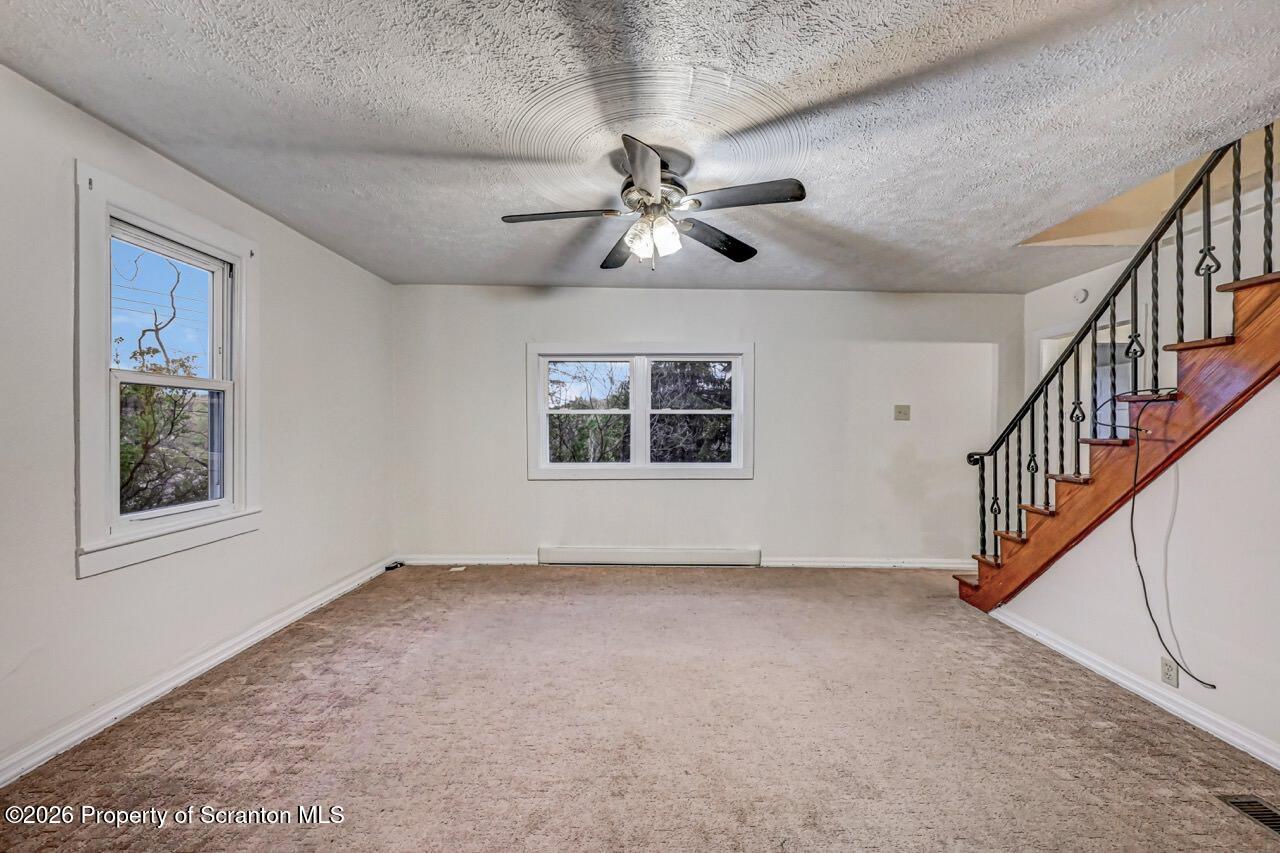 1 Beech Road Moscow, PA 18444 - Photo 18 of 44 1 Beech Rd 09 Large