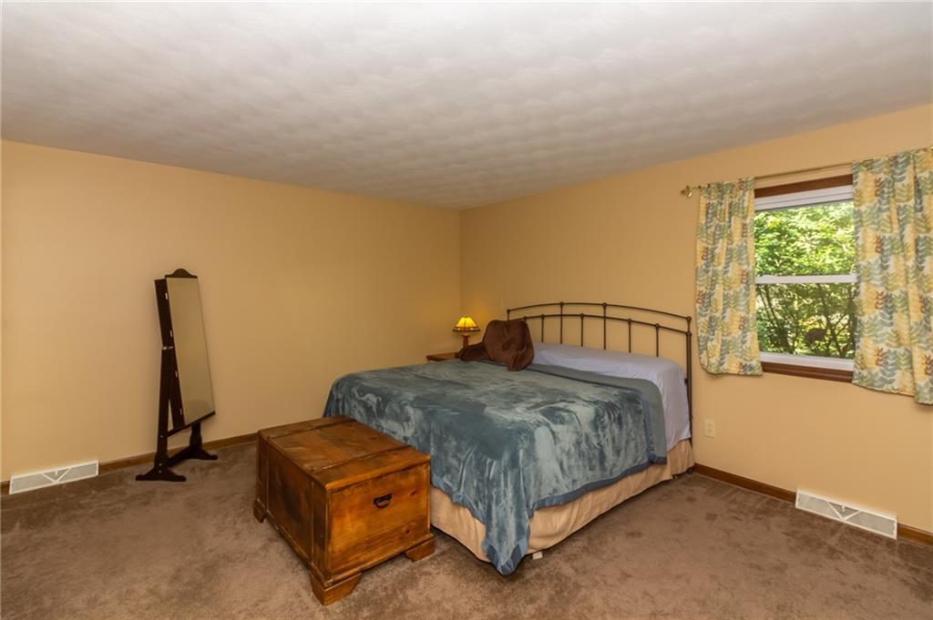 620 Jackson Road Greenwood, IN 46142 - Photo 11 of 26 Gallery Image 11