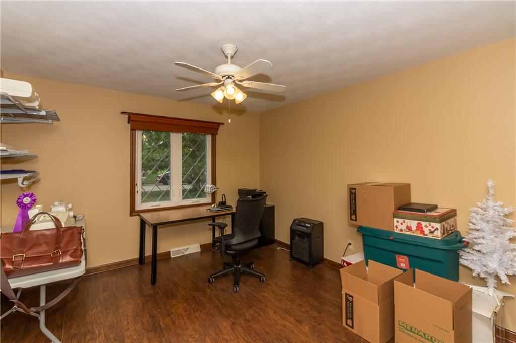 620 Jackson Road Greenwood, IN 46142 - Photo 14 of 26 Gallery Image 14